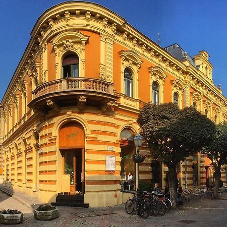 Napartman Pécs Zewnętrze zdjęcie